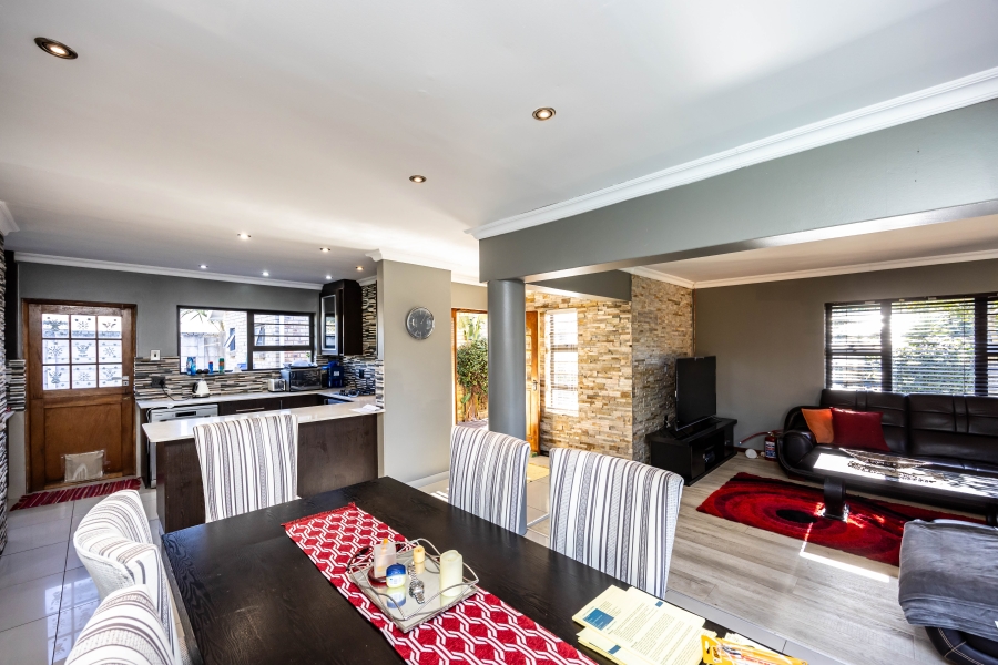 3 Bedroom Property for Sale in Dorchester Heights Eastern Cape